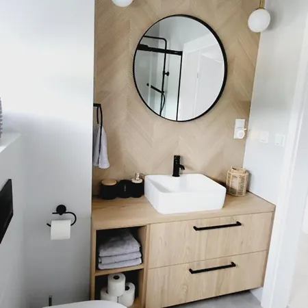 Wakacyjna 1 House * تشوستش