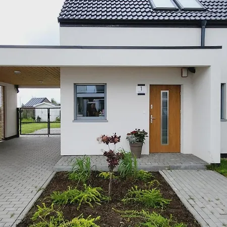 Wakacyjna 1 House * تشوستش