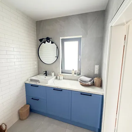 Wakacyjna 1 House Casa vacanze Trzęsacz